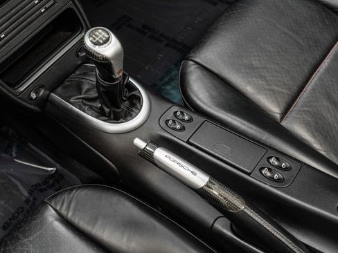 Used 2004 Porsche 911 Cabriolet image 30