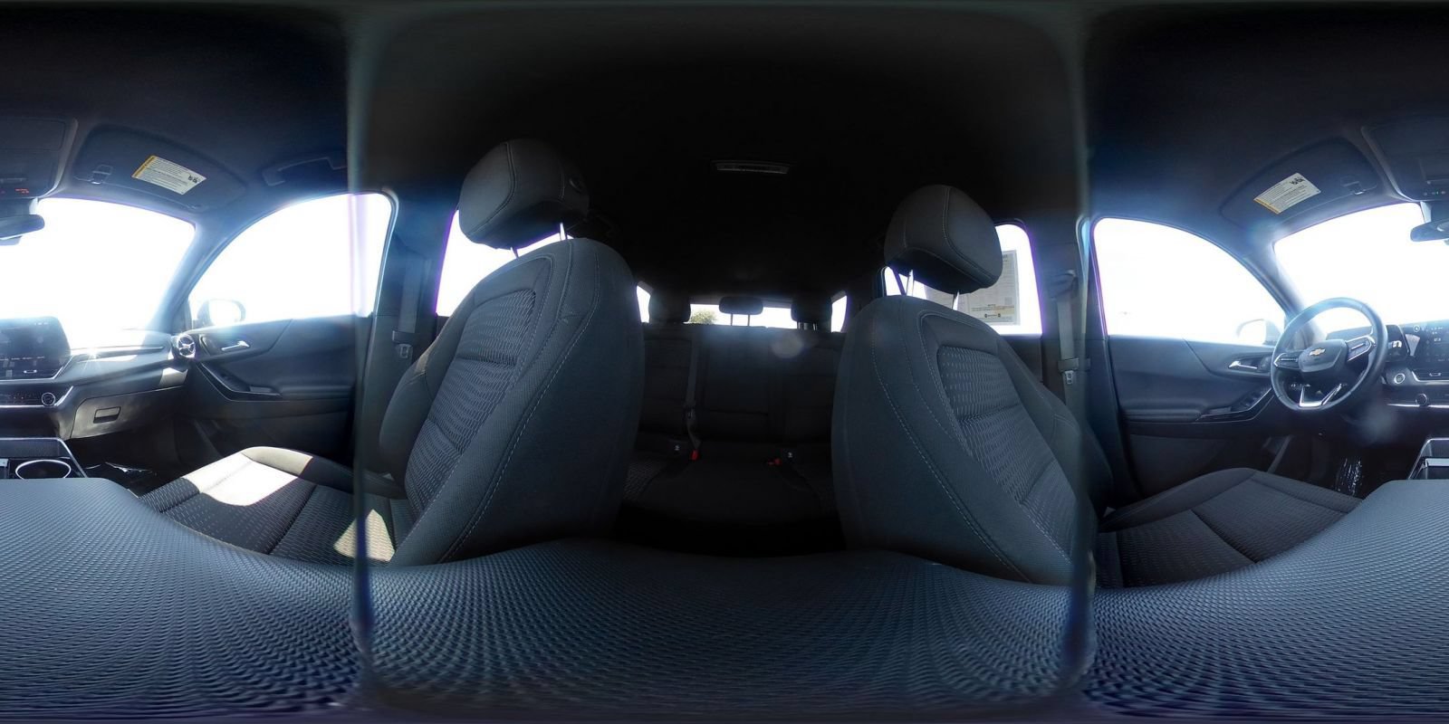 Used 2025 Chevrolet Equinox LT FWD image 42