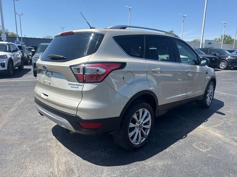 Used 2017 Ford Escape Titanium FWD image 7