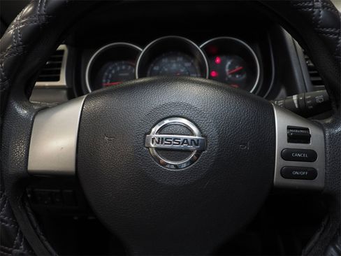 Used 2011 Nissan Versa 1.8 S w/ PWR Plus Pkg image 19