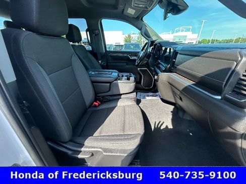 Used 2026 Chevrolet Silverado 1500 RST AWD/4WD image 30