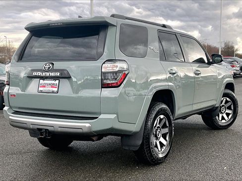 Used 2023 Toyota 4Runner TRD Off-Road Premium image 12