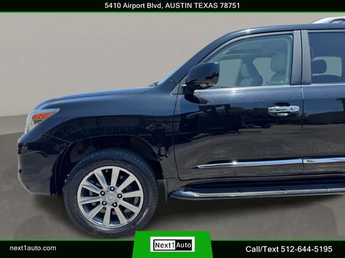 Used 2010 Lexus LX 570 4WD image 12