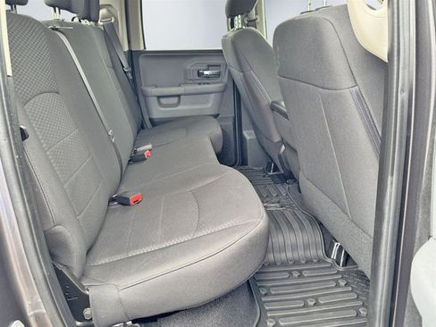 Used 2019 RAM 1500 Warlock AWD/4WD image 18