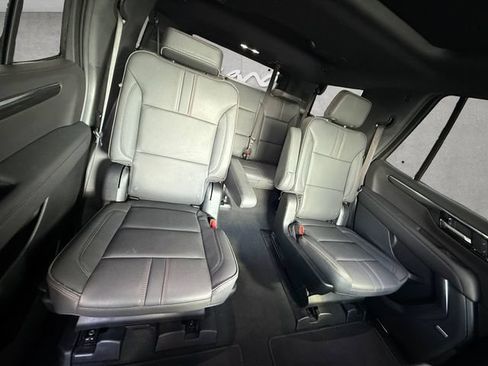 Used 2025 Chevrolet Tahoe RST w/ RST Capability Package AWD/4WD image 22