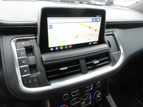 Used 2021 Chevrolet Tahoe Z71 w/ Rear Media and Nav Package AWD/4WD image 30