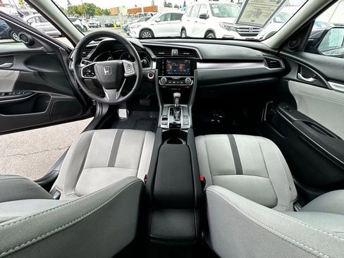 Used 2017 Honda Civic EX-T image 19