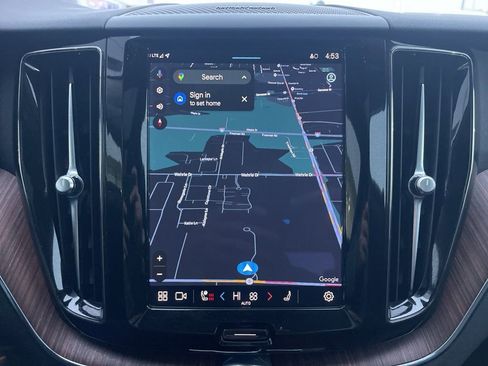 Certified 2023 Volvo XC60 B5 Plus w/ Climate Package image 27