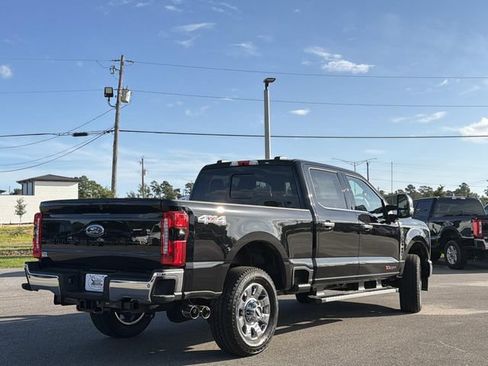 New 2026 Ford F250 Lariat w/ Chrome Package AWD/4WD image 7
