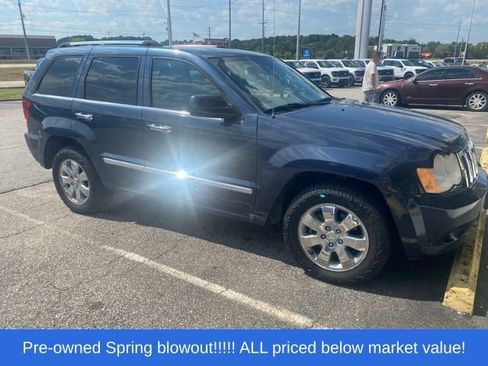 Used 2010 Jeep Grand Cherokee Limited w/ Trailer Tow Group IV AWD/4WD image 10