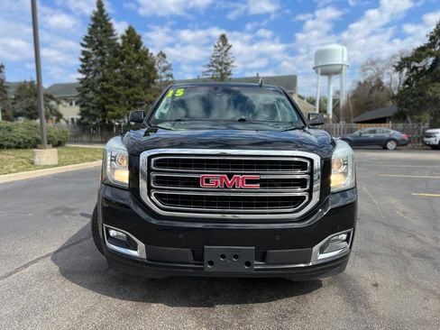 Used 2015 GMC Yukon XL SLT w/ Open Road Package image 12