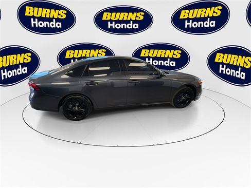 Certified 2025 Honda Accord SE image 4