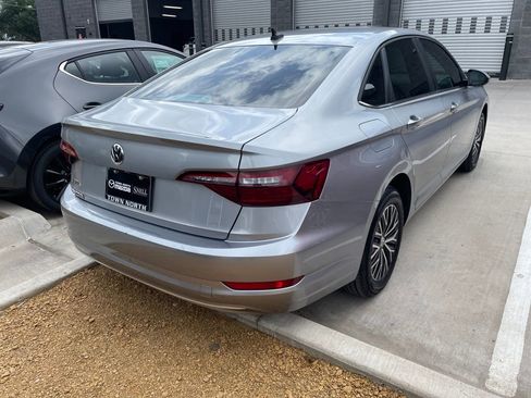 Used 2021 Volkswagen Jetta S FWD image 3