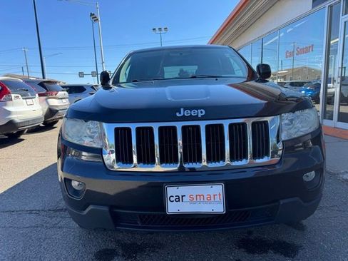 Used 2012 Jeep Grand Cherokee Laredo w/ Laredo E Group image 2
