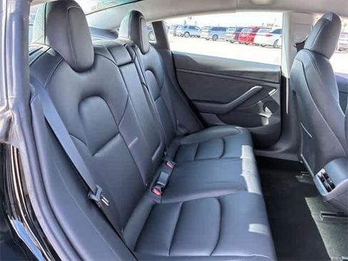 Used 2023 Tesla Model 3 Standard Range image 22