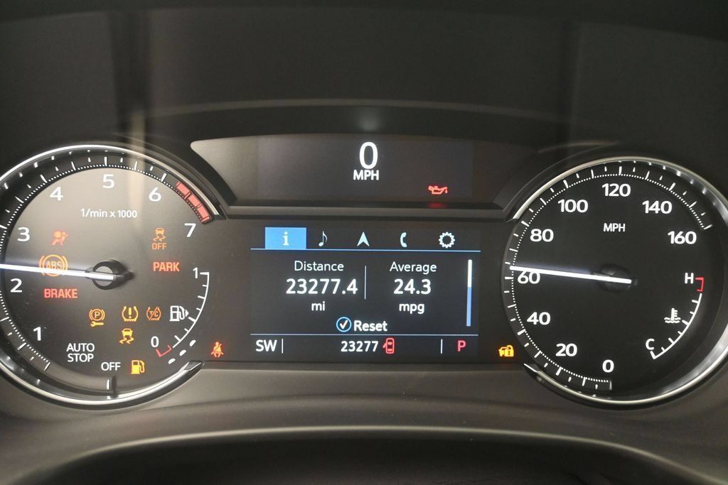 Certified 2023 Cadillac XT4 Luxury FWD image 10