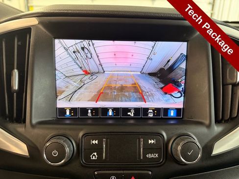 Used 2023 GMC Terrain SLT w/ Tech Package image 27