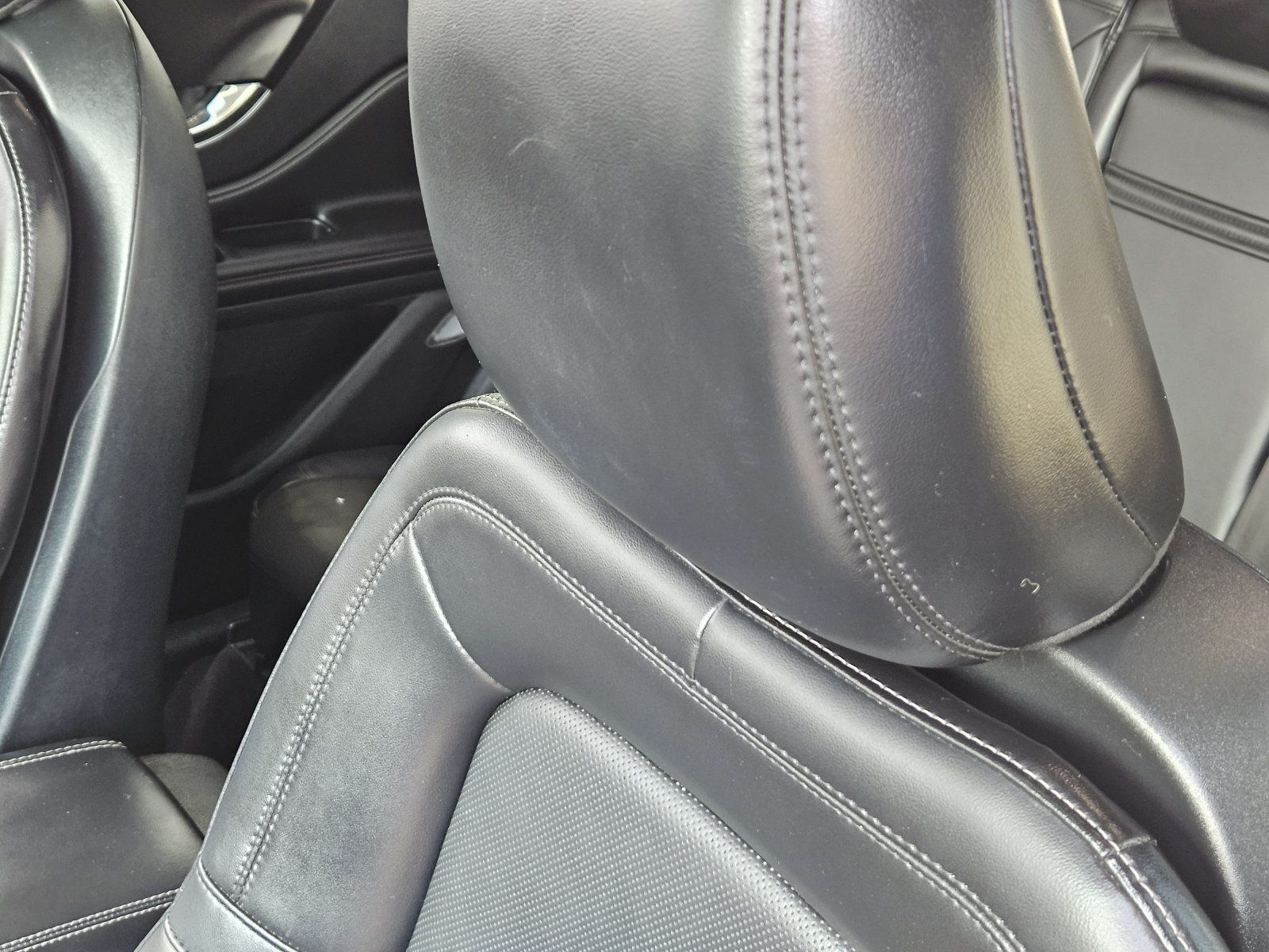 Used 2021 Lincoln Corsair Reserve FWD image 17