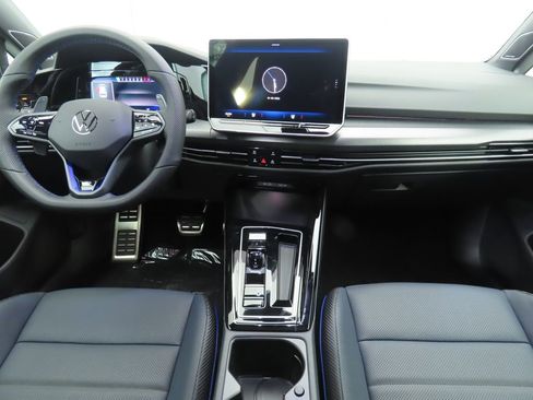 New 2026 Volkswagen Golf image 13