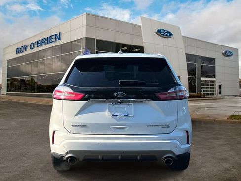 Certified 2020 Ford Edge Titanium w/ Equipment Group 301A AWD/4WD image 4