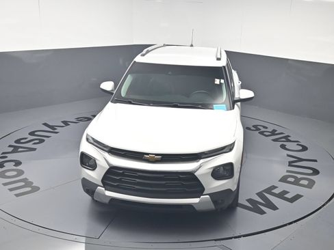 Used 2021 Chevrolet TrailBlazer LT w/ Premium Seating Package FWD image 21