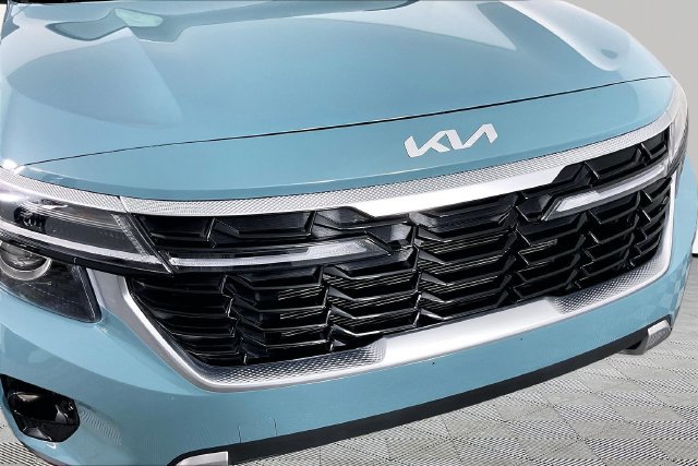 Certified 2024 Kia Seltos S FWD image 29