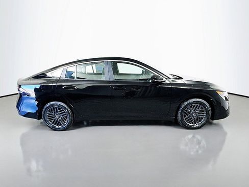 New 2026 Nissan Sentra SV w/ SV Convenience Package FWD image 8