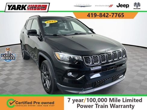 Certified 2025 Jeep Compass Limited w/ Sun & Sound Group AWD/4WD image 1