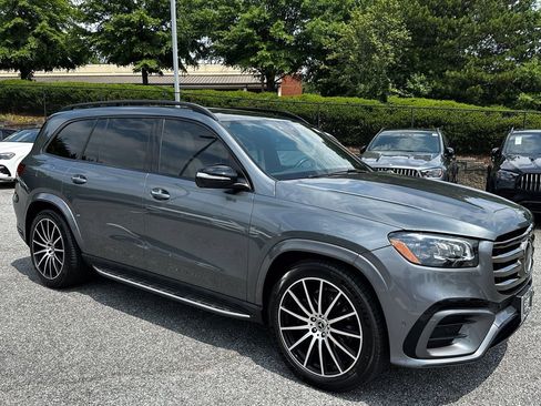 Certified 2024 Mercedes-Benz GLS 450 4MATIC image 2