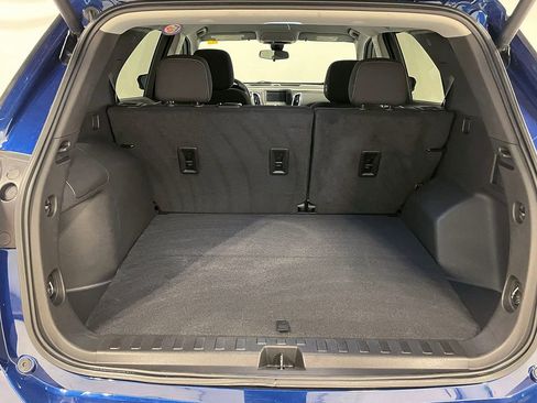 Used 2023 Chevrolet Equinox LT image 5