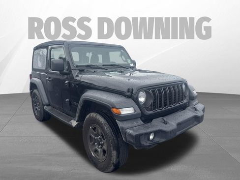 Used 2024 Jeep Wrangler Sport AWD/4WD image 3