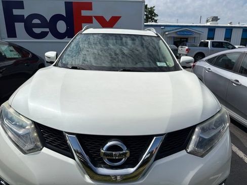 Used 2016 Nissan Rogue SL w/ SL Premium Package AWD/4WD image 2