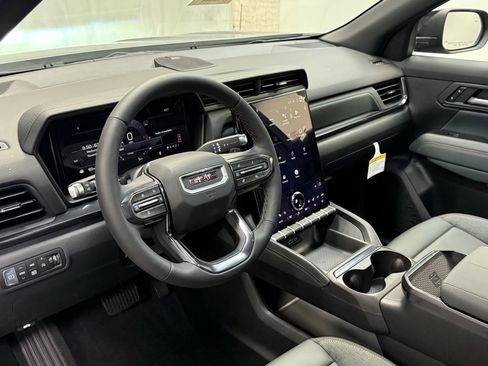 New 2026 GMC Terrain AT4 w/ Convenience Package III image 27