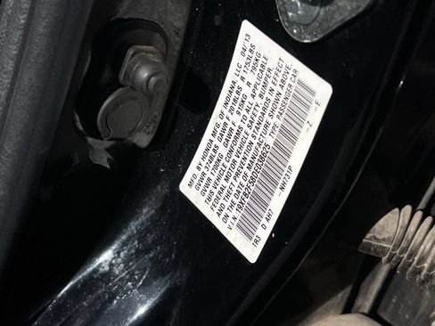 Used 2013 Honda Civic LX image 12