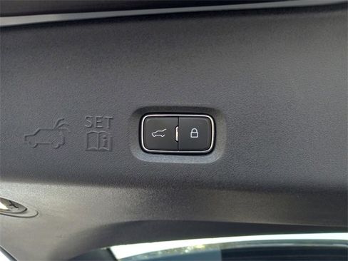 Used 2025 Ford Expedition Platinum w/ Stealth Performance Package image 13