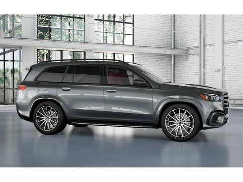 New 2026 Mercedes-Benz GLS 580 4MATIC image 14