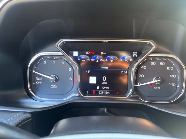 Used 2021 GMC Yukon Denali w/ Denali Ultimate Package AWD/4WD image 22