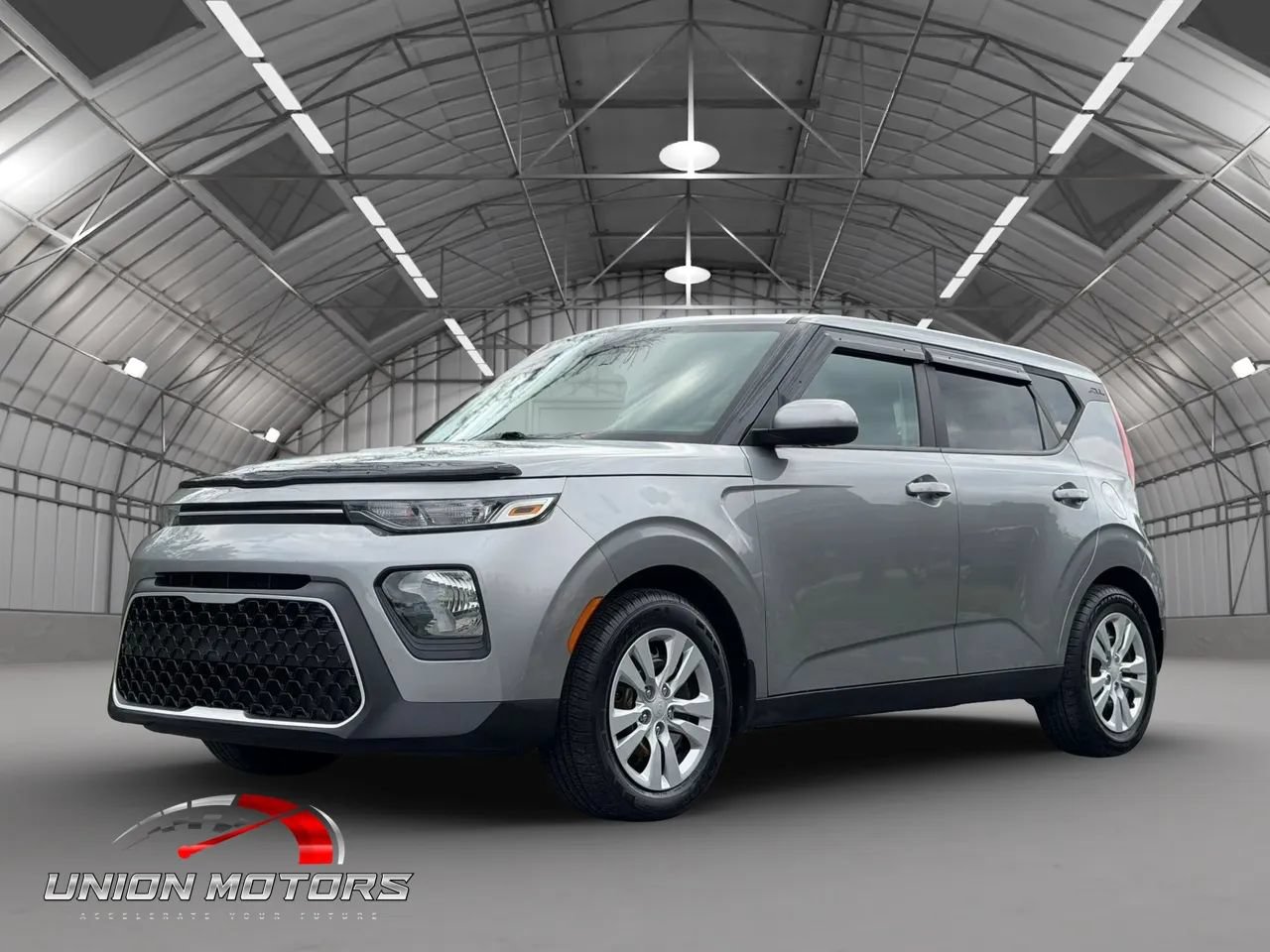 Used 2022 Kia Soul LX FWD image 3