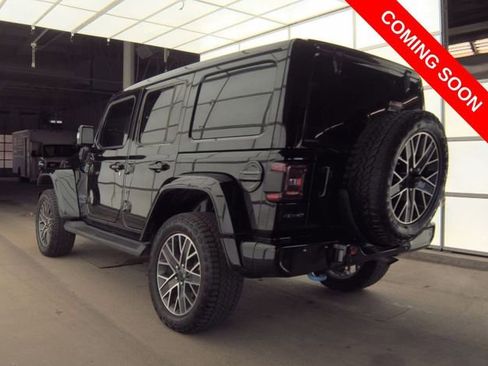 Used 2024 Jeep Wrangler High Altitude image 3