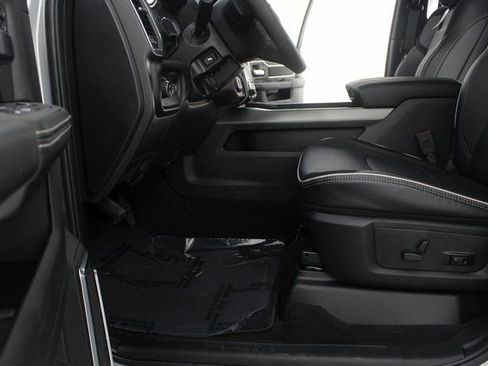 New 2026 RAM 2500 Laramie w/ Night Edition image 17