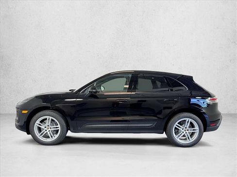 Certified 2026 Porsche Macan AWD/4WD image 2