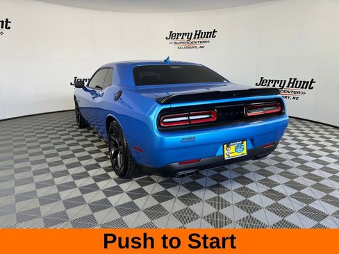 Used 2023 Dodge Challenger R/T w/ Blacktop Package image 9