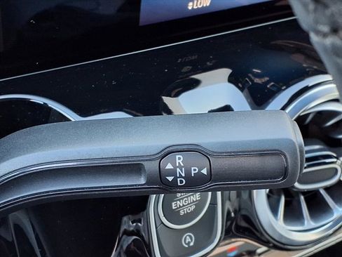 Used 2025 Mercedes-Benz GLA 250 4MATIC image 12