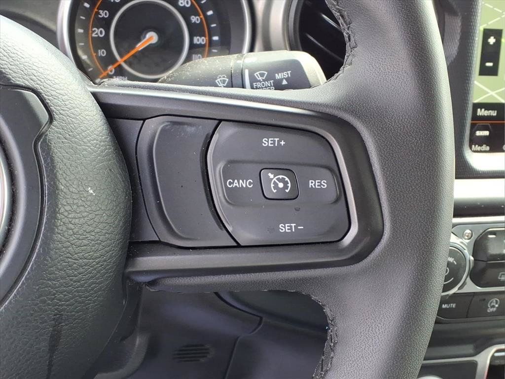 Used 2023 Jeep Gladiator Sport AWD/4WD image 13