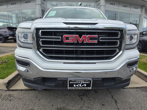 Used 2018 GMC Sierra 1500 2WD Regular Cab image 2