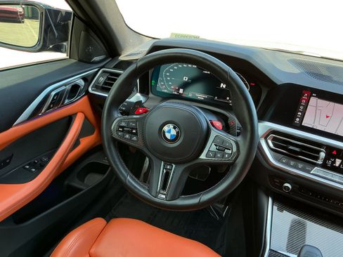 Used 2021 BMW M4 Competition w/ Executive Package image 11