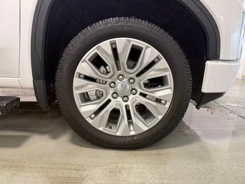Certified 2022 GMC Sierra 1500 Denali w/ Denali Premium Package image 30