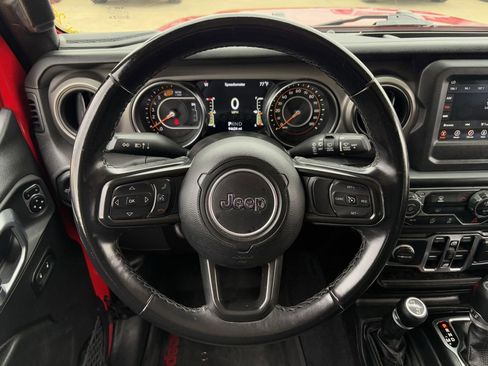 Used 2021 Jeep Wrangler Unlimited Sport image 15