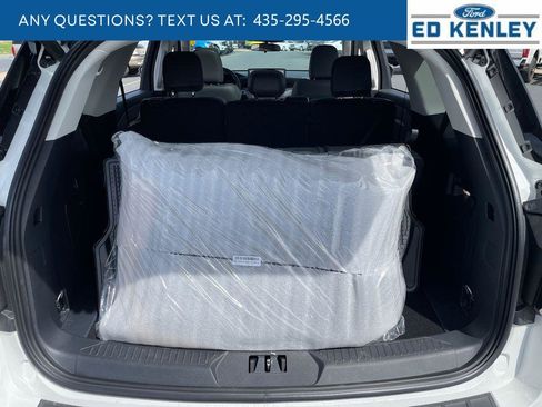 New 2026 Ford Explorer Active image 29