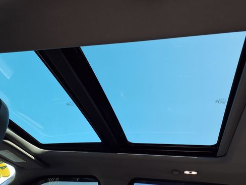 Used 2017 Ford F350 Lariat w/ Lariat Ultimate Package image 19